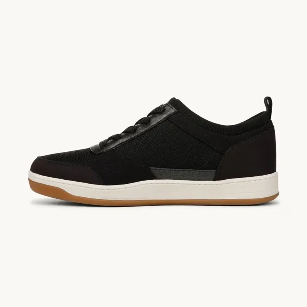 Bzees Dynamic Slip On Sneaker